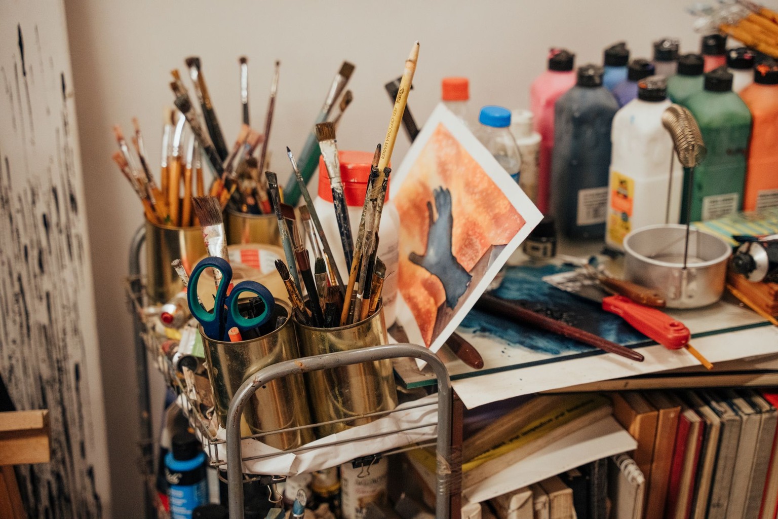 Independent artists and online presence — The Psychology of Online Art Sales: Trust and Transparency Independent artists and online presence — The Psychology of Online Art Sales: Trust and Transparency